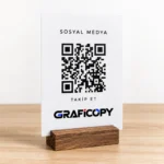 VİZEKOD Sosyal Medya QR Standı