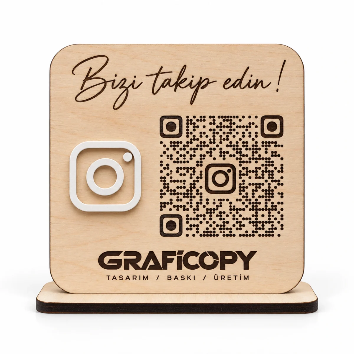 graficopy-ahsap-instagram-qr-standi-karsidan